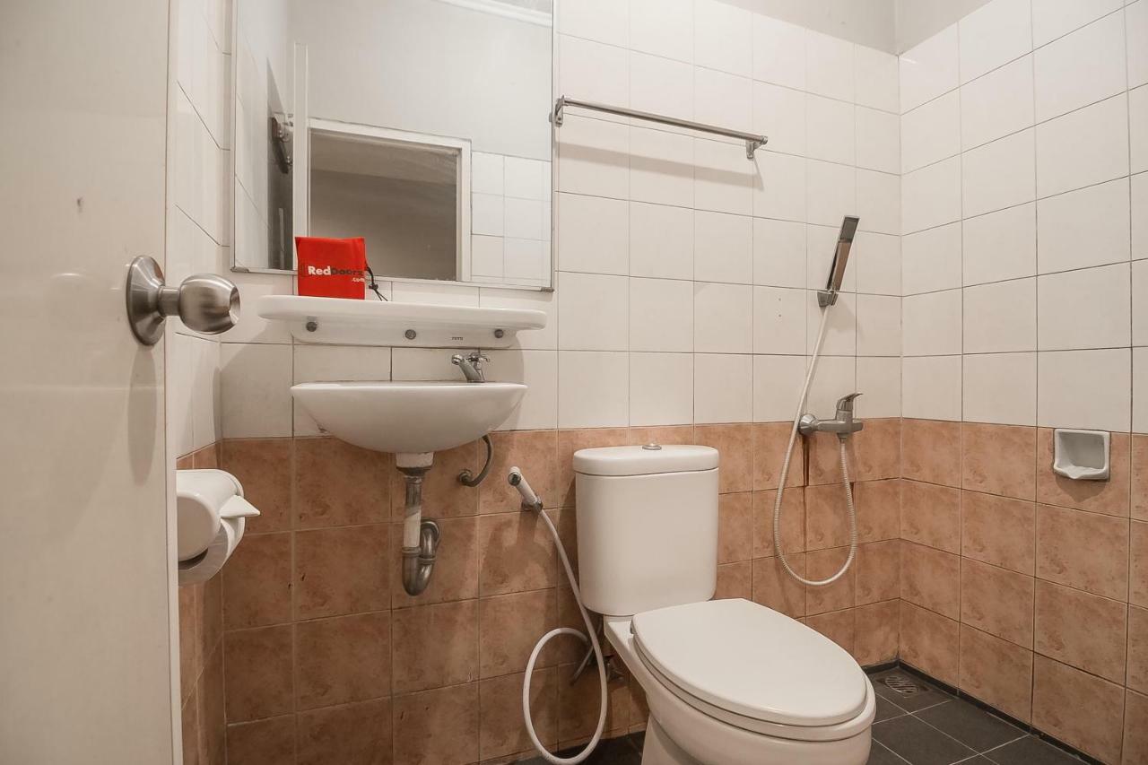 Yehezkiel Hotel Lembang Mitra Reddoorz Zewnętrze zdjęcie